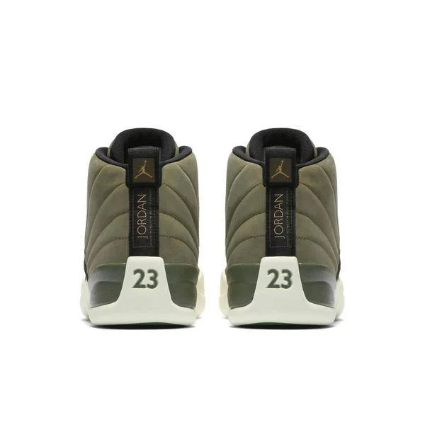 Air Jordan 12 Retro &Class of 2003& - 130690-301 - Size 7.5