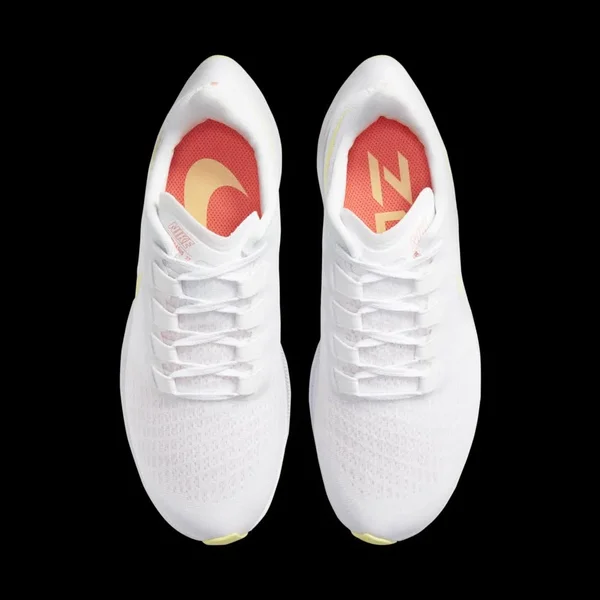 Nike Air Zoom Pegasus 37 White Women's Running Shoes - Size: 7