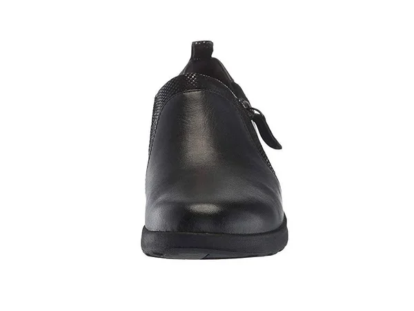 Clarks Women's Un Adorn Zip Slip-On - Size: 5.5, Black