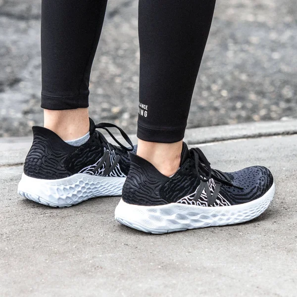 New Balance Fresh Foam 1080v10 9 Women's Black
