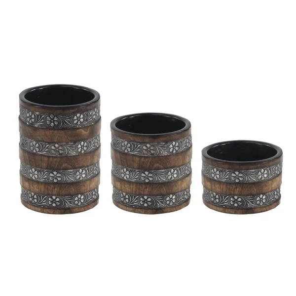 Decmode Traditional 4, 6, and 8 inch Cylindrical Candle Holders - Set of 3, Brown