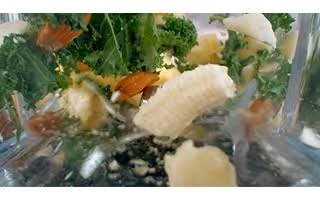 KitchenAid KSB1325PA Plastic Blender - 1.5 qt - Passion Red k150