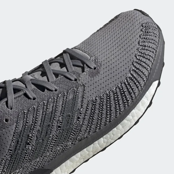 Men's Solar Boost St 19 Running Shoe - Grey Three/Grey/Solar Yellow - 10
