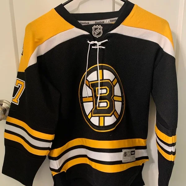 Reebok Patrice Bergeron Boston Bruins Youth Premier Jersey - Black