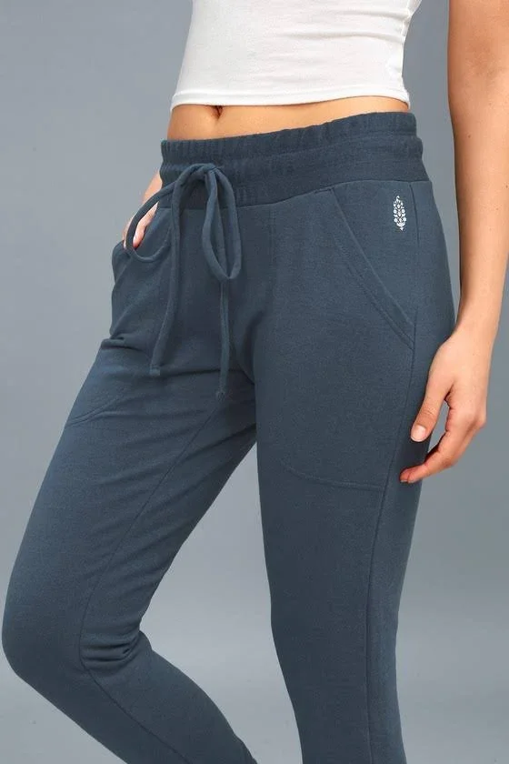 Free People Sunny Skinny Sweat Pants - Womens OB7685954005 Slate