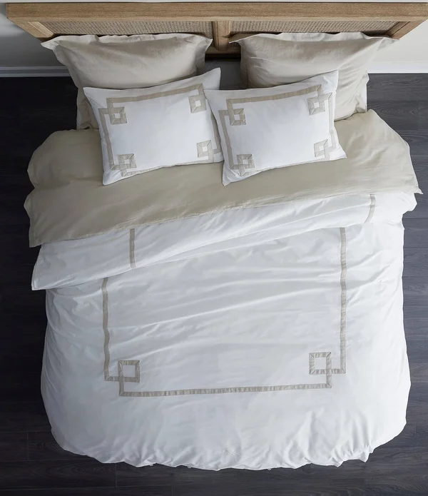 Villa by Noble Excellence Greek Key Duvet Cover - King