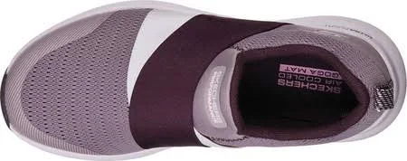 Skechers Women's GOrun Pulse - Bold Venture Running Shoes - Plum, 8.0