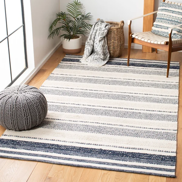 Safavieh Striped Kilim Rug Collection STK502A - Ivory, Navy - 8' x 10'