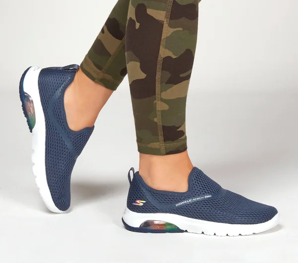Skechers GOwalk Air - Twirl, Size 8, Navy