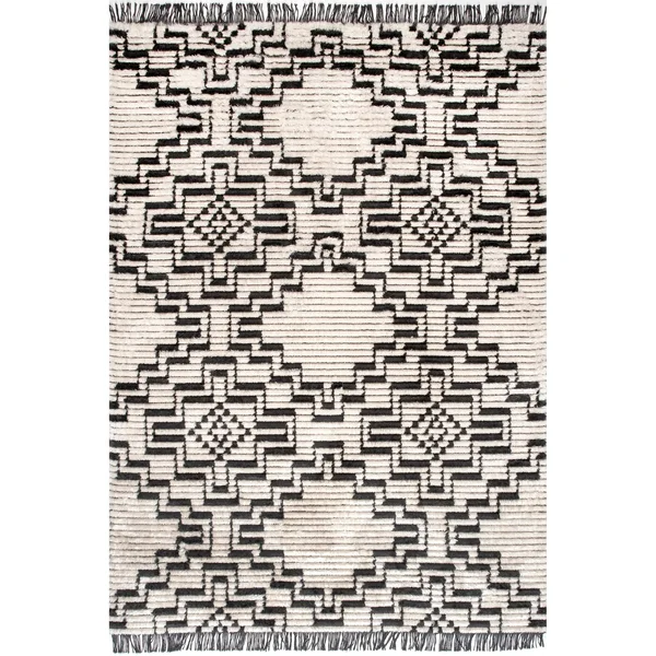 nuLOOM Celia Soft Shag Abstract Aztec Fringe Beige 6 ft. 7 in. x 9 ft. Indoor Area Rug
