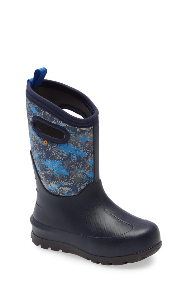 Bogs Neo-Classic Micro Camo Winter Boots for Kids Black Multi 4