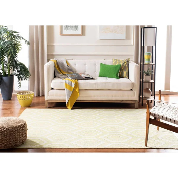 Safavieh DHU556A Dhurries Area Rug - Green, Ivory: 6-ft x 9-ft
