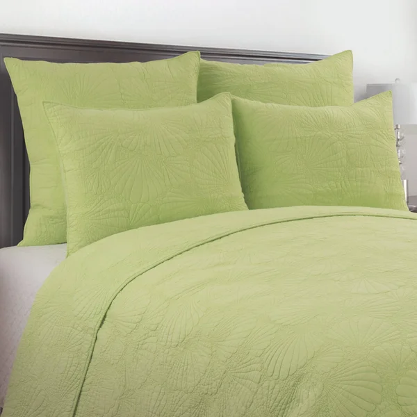 Cu0026F Home Scallop Shell Green Full/Queen 3 Piece Quilt Set
