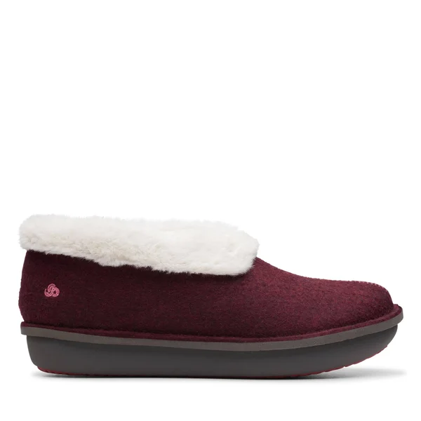 Clarks Women's Step Flow Low Fur Lined Slipper - Size: 7, Maroon Felt