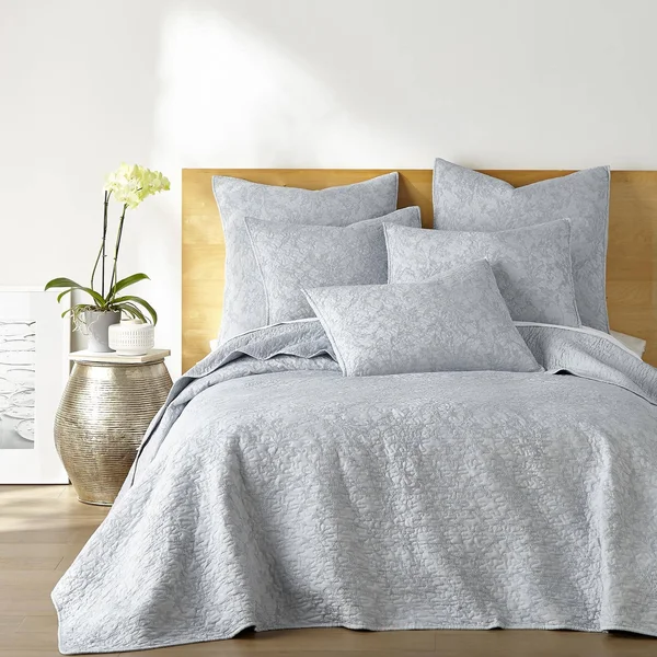 Homthreads Emory Quilt Set & Shams, Light Blue, King