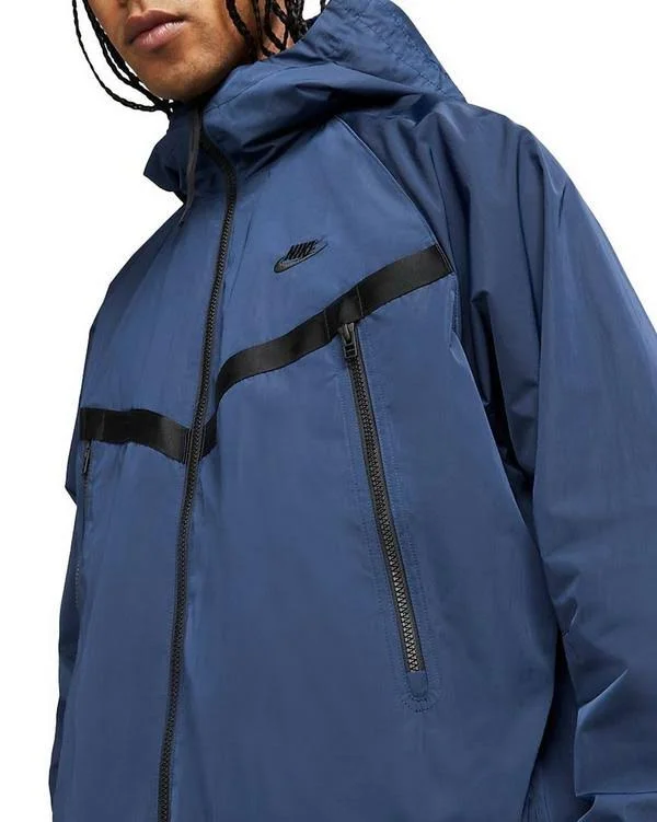 Nike Men's Sportswear Tech Essentials Windrunner Jacket in Blue/Midnight Navy Size Large - Nylon/Polyester