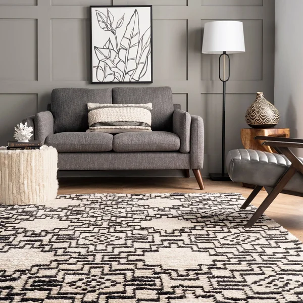 nuLOOM Celia Soft Shag Abstract Aztec Fringe Beige 6 ft. 7 in. x 9 ft. Indoor Area Rug