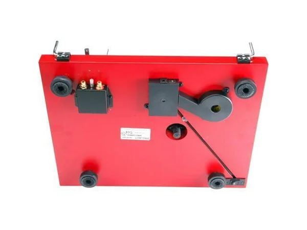 Pro-Ject Debut Carbon - Turntable - red