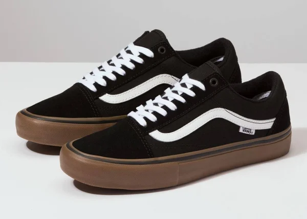 Vans Old Skool Pro Shoes Black/White/Medium Gum 10.5