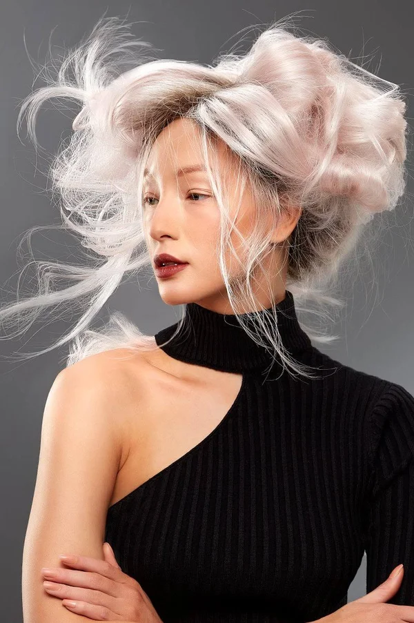 Jon Renau Wigs, Zara Wig by Jon Renau, WigStudio1.com 22F16S8, Venice Blonde, LT Ash Blonde & LT Natural Blonde Blend, S