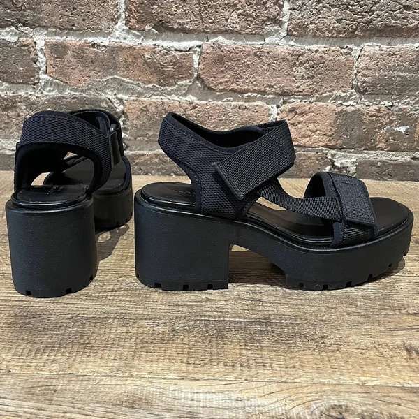 Vagabond Dioon Sandal Black, 36