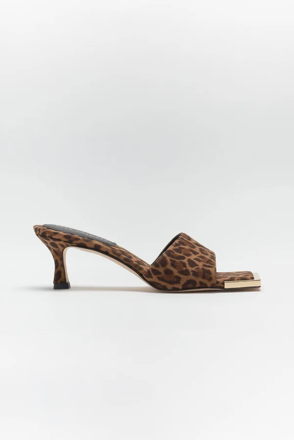 Women's Standout Square Toe Mule - Pale Leopard, Size 5, Good American, Khloé Kardashian