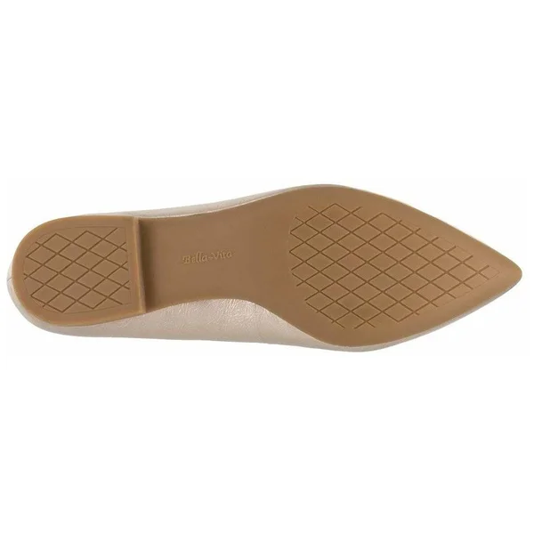 Bella Vita Vivien 7.5 Women's Champagne