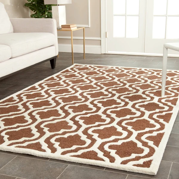 Safavieh Cambridge Dark Brown & Ivory 5& x 8& Rug