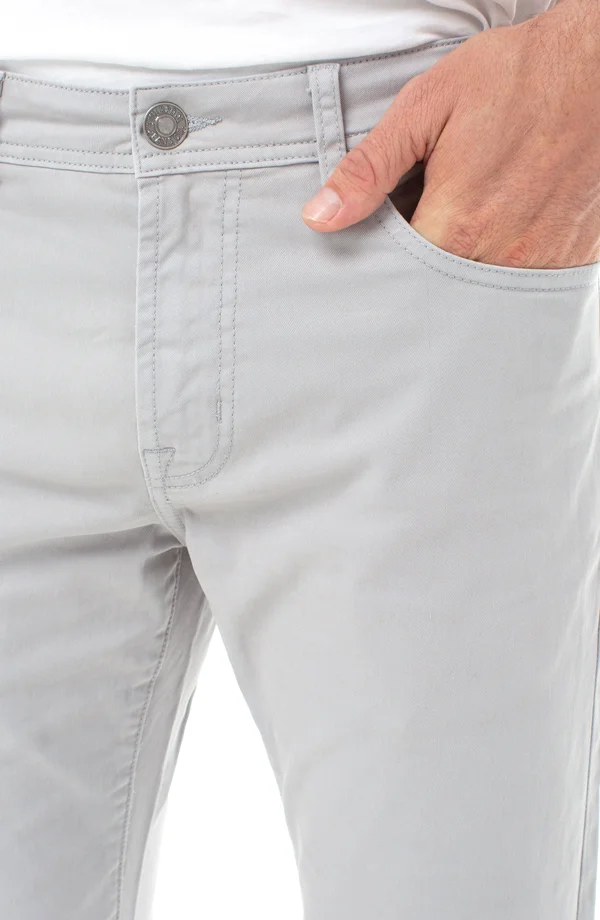 Liverpool Men's Regent Relaxed Straight Peached Colored Twill Jeans in White - Cotton, Size 33/32