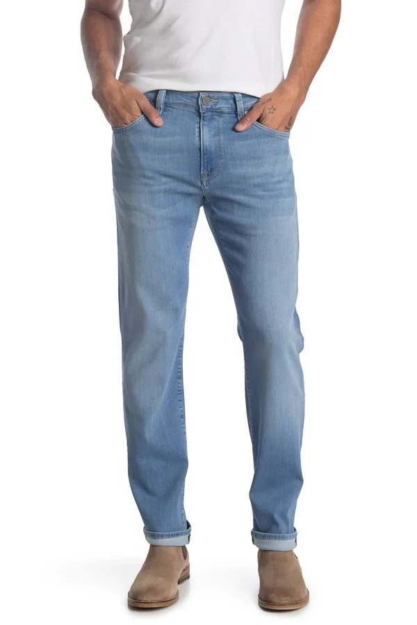 34 Heritage Courage Straight Leg Jeans - Size 32 x 30 in Light Shaded Ultra at Nordstrom