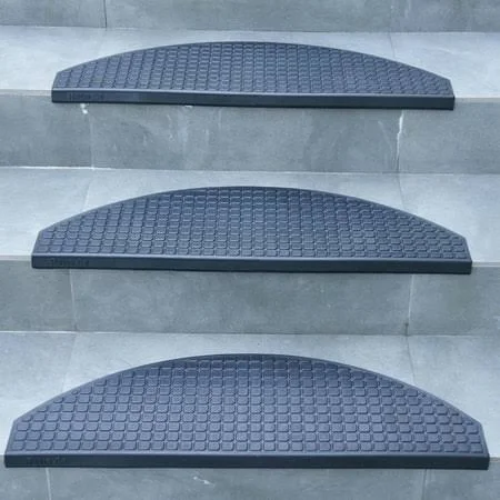Rubber-Cal Block-Grip Non-Slip Rubber Tread Stair Mats (6 Pack) - Black