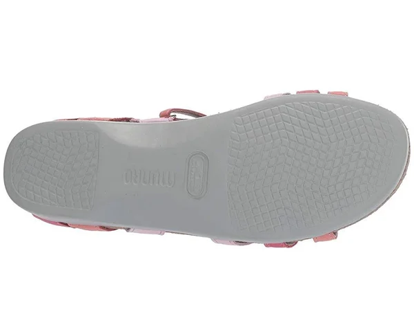 Munro Women's Summer, Sherbet Combo Size: 7.5 XN