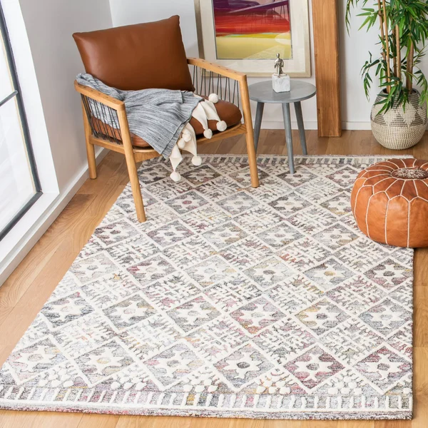 Safavieh Handmade Roslyn Valeriya Wool Rug - 3' x 5' - Red/Ivory