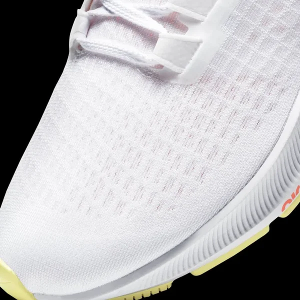 Nike Air Zoom Pegasus 37 White Women's Running Shoes - Size: 7