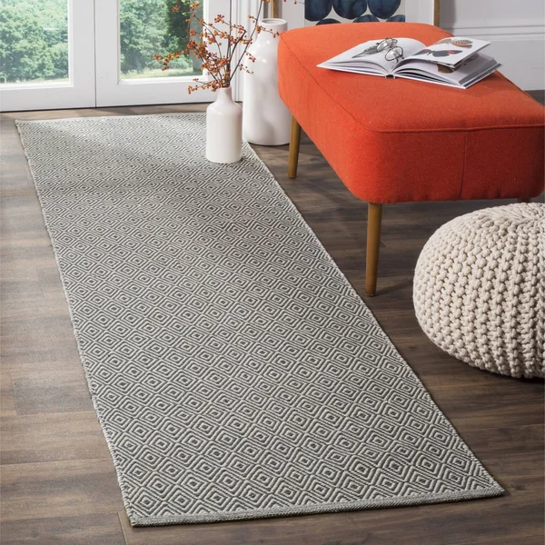 Safavieh Montauk MTK515G 9& x 12& Ivory, Purple Rug