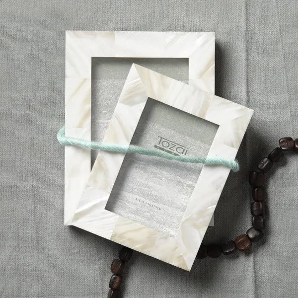 Two's Company Pearly White Frames (Set of 2)