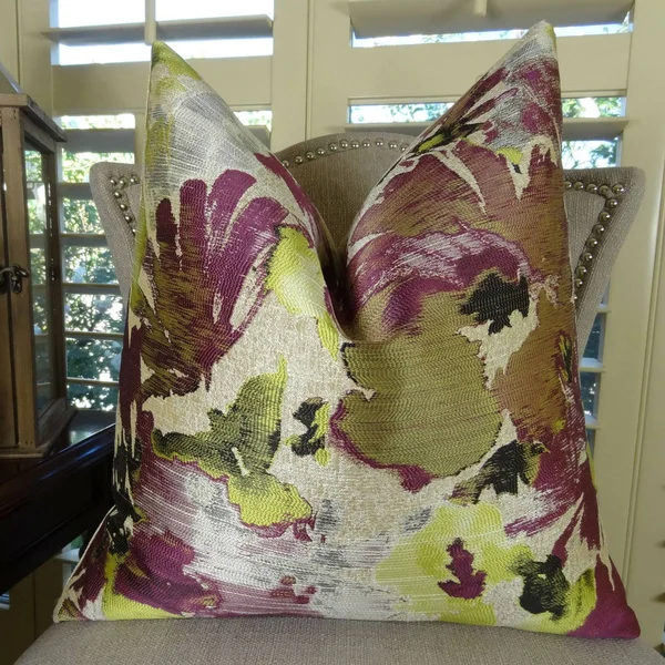 Plutus Tudor Berry Crush Handmade Throw Pillow 20x22 x 20x22