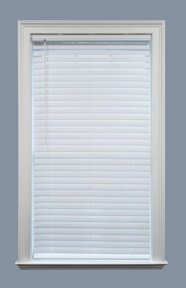 Project Source Premium 2-in Slat Width 26.5-in x 64-in Cordless White Vinyl Room Darkening Plantation Blinds - LWQKWTWT260640