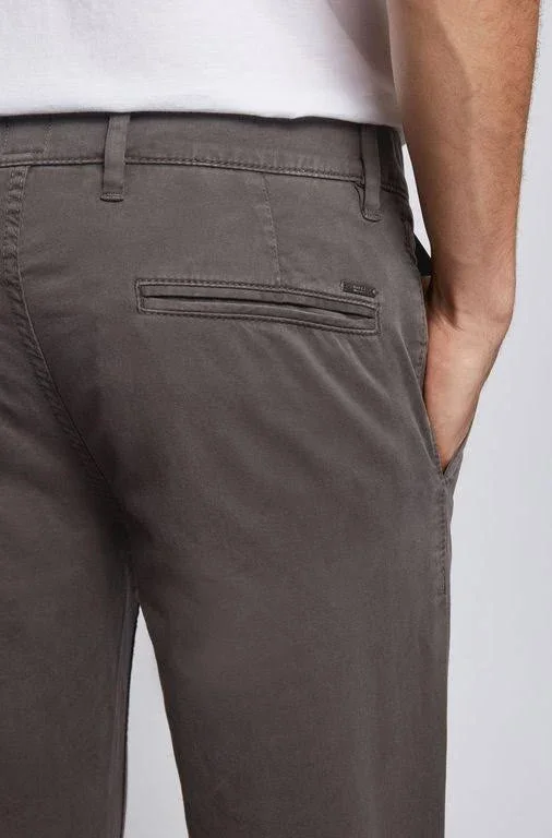 Hugo Boss - Slim Fit Casual Chinos in Brushed Stretch Cotton - Charcoal