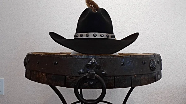 Stetson 69 Broken Bow 4X Buffalo Fur Hat - Chocolate