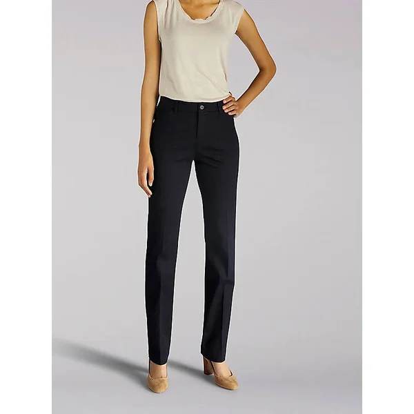 Lee Women's Flex Motion Regular Fit Straight Leg Pant