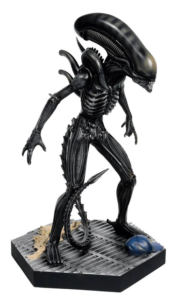 Alien & Predator Mega Xenomorph