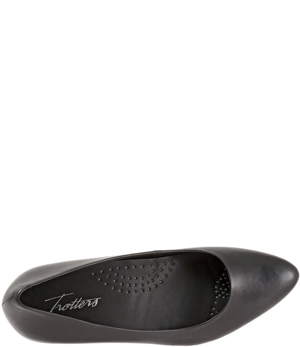 Trotters Kiera 6 Women's Navy