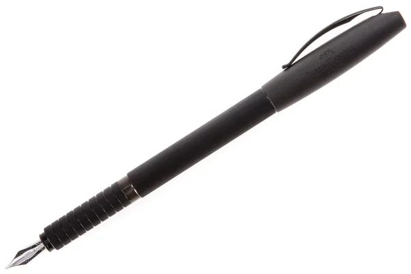 Faber Castell Essentio Fountain Pen - Aluminum Black - Broad