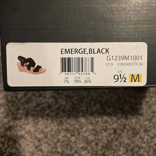 Women's Dr. Scholl&s Emerge Wedge Sandal - Size: 9.5, Black