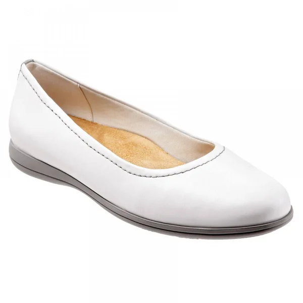 Trotters Darcey Flat - Women's - White - Size 6.5