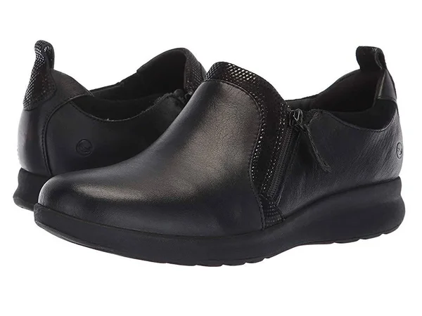 Clarks Women's Un Adorn Zip Slip-On - Size: 5.5, Black