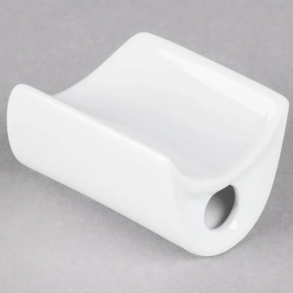Tuxton GZP-731 2 x 0.5 in. Pepper Shaker-Porcelain White - 1 Dozen