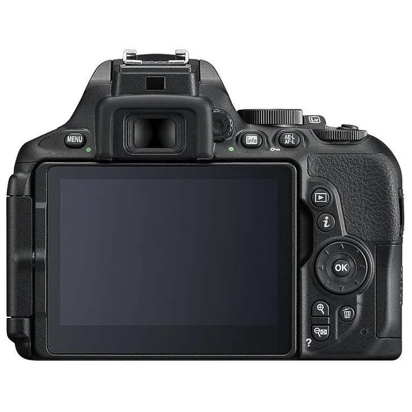Nikon D5600 Dslr Camera + 18-140mm VR Lens + 70-300mm + 650-1300mm + 500mm Lens