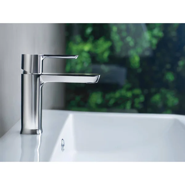 Delta Modern 581LF-HGM-PP Single Handle Project-Pack Bathroom Faucet Chrome